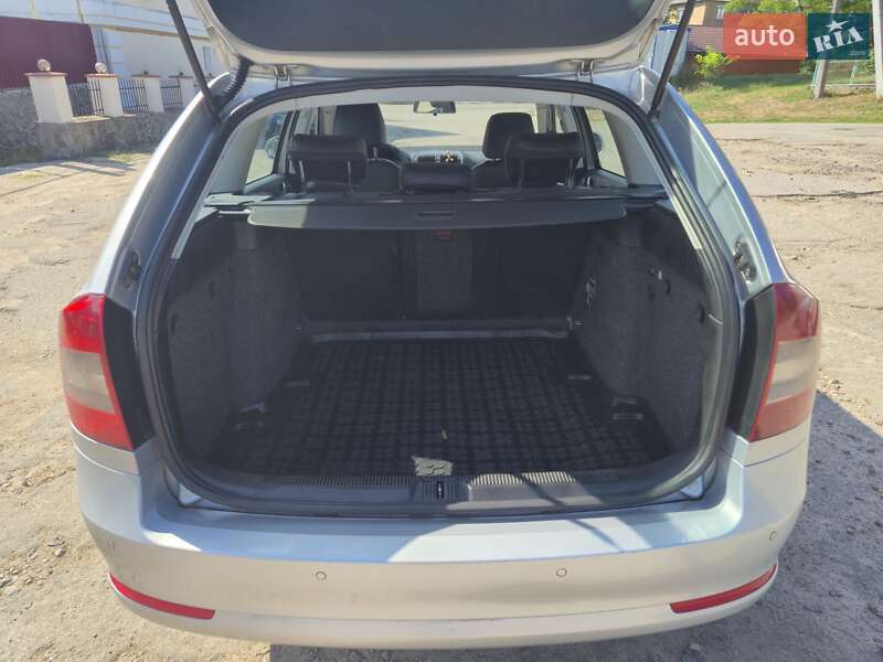 Универсал Skoda Octavia 2010 в Богуславе фото 4 Универсал Skoda Octavia 2010 в Богуславе