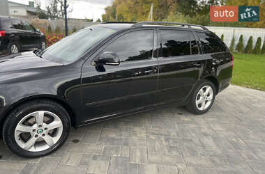 Универсал Skoda Octavia 2011 в 