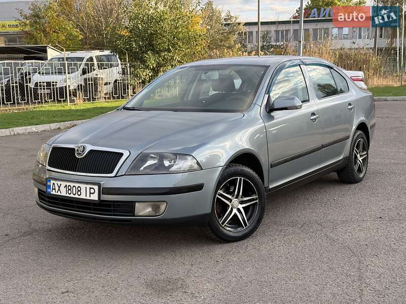 Лифтбек Skoda Octavia 2006 в 
