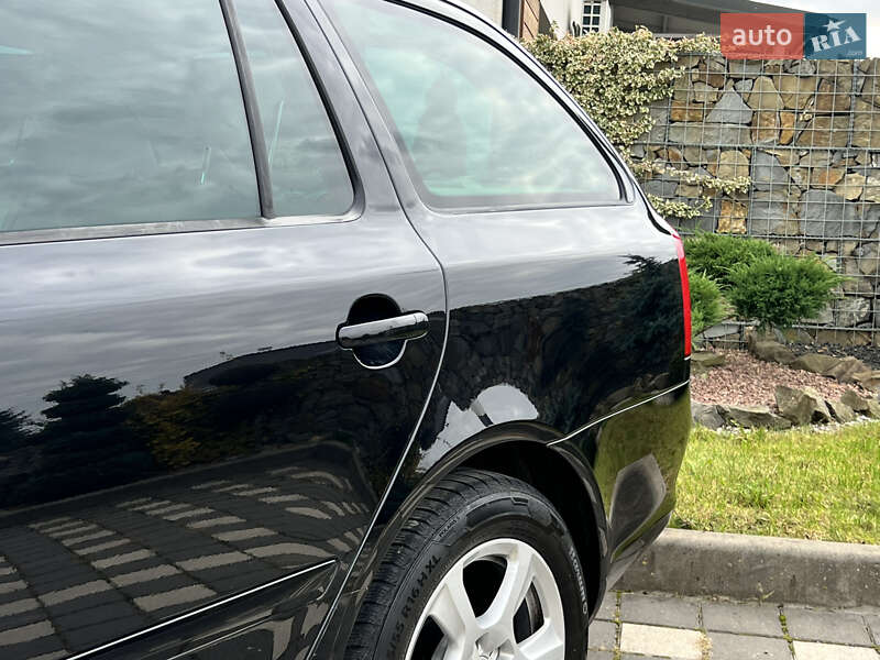 Универсал Skoda Octavia 2009 в Стрые