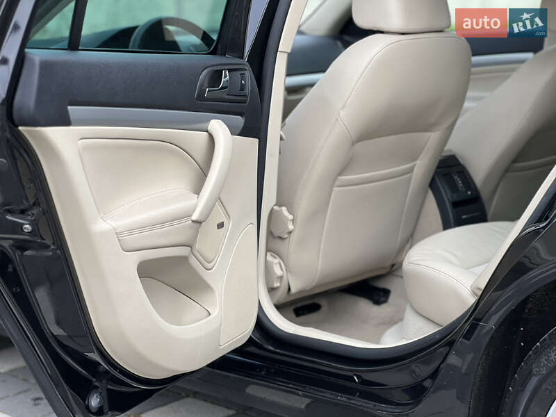Универсал Skoda Octavia 2009 в Стрые