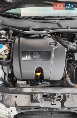 Лифтбек Skoda Octavia 2009 в 