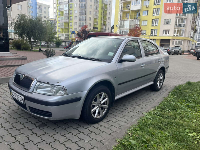 Ліфтбек Skoda Octavia 2008 в Львові