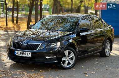 Ліфтбек Skoda Octavia 2019 в Дніпрі