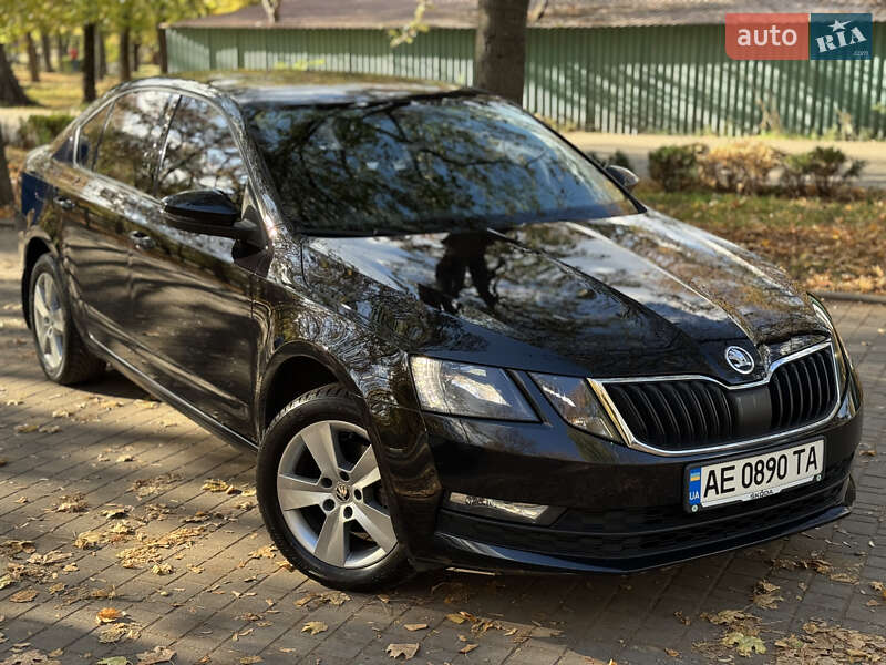 Лифтбек Skoda Octavia 2019 в Днепре фото 5 Лифтбек Skoda Octavia 2019 в Днепре