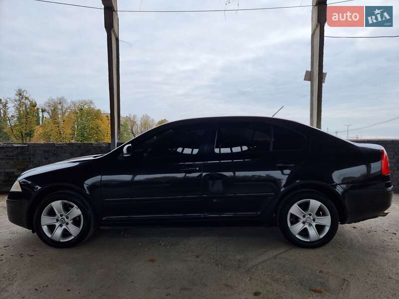 Лифтбек Skoda Octavia 2012 в Виннице