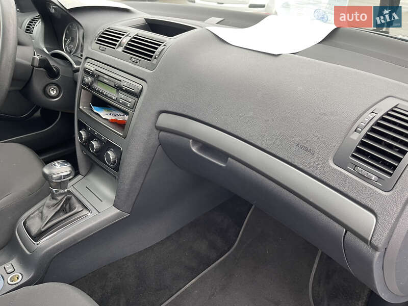 Лифтбек Skoda Octavia 2009 в Киеве