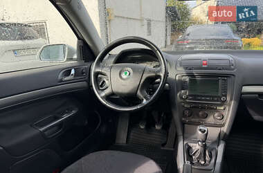 Лифтбек Skoda Octavia 2006 в 