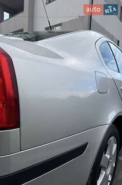 Лифтбек Skoda Octavia 2006 в 