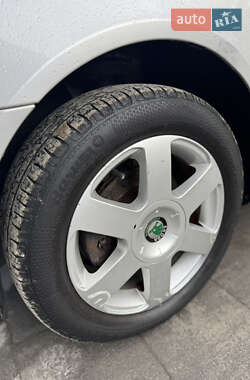 Лифтбек Skoda Octavia 2006 в 