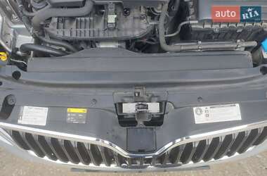 Ліфтбек Skoda Octavia 2013 в  фото 3 Ліфтбек Skoda Octavia 2013 в