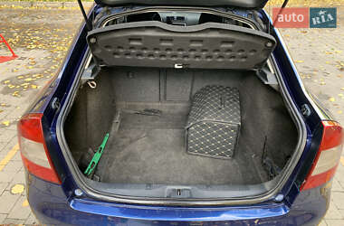Лифтбек Skoda Octavia 2010 в 