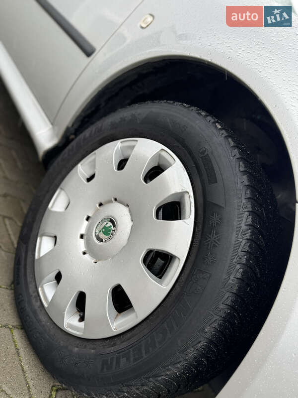 Універсал Skoda Octavia 2006 в Нововолинську