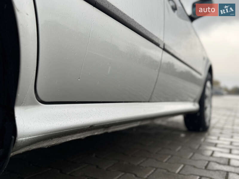 Універсал Skoda Octavia 2006 в Нововолинську