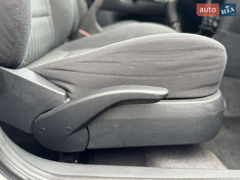 Універсал Skoda Octavia 2006 в Нововолинську