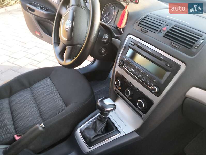 Ліфтбек Skoda Octavia 2011 в Миколаєві