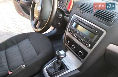 Лифтбек Skoda Octavia 2011 в 