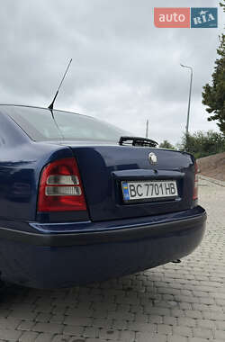 Ліфтбек Skoda Octavia 2007 в  фото 10 Ліфтбек Skoda Octavia 2007 в