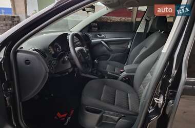 Лифтбек Skoda Octavia 2012 в 