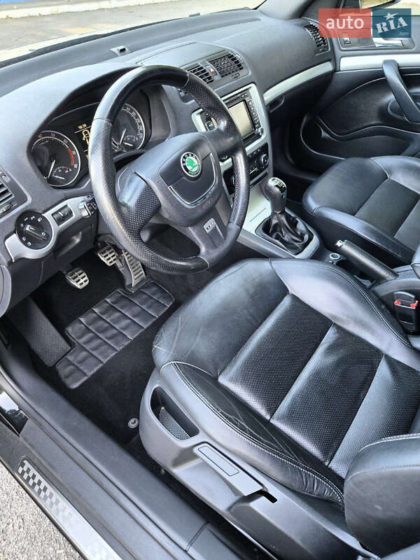 Універсал Skoda Octavia 2011 в Дніпрі фото 32 Універсал Skoda Octavia 2011 в Дніпрі