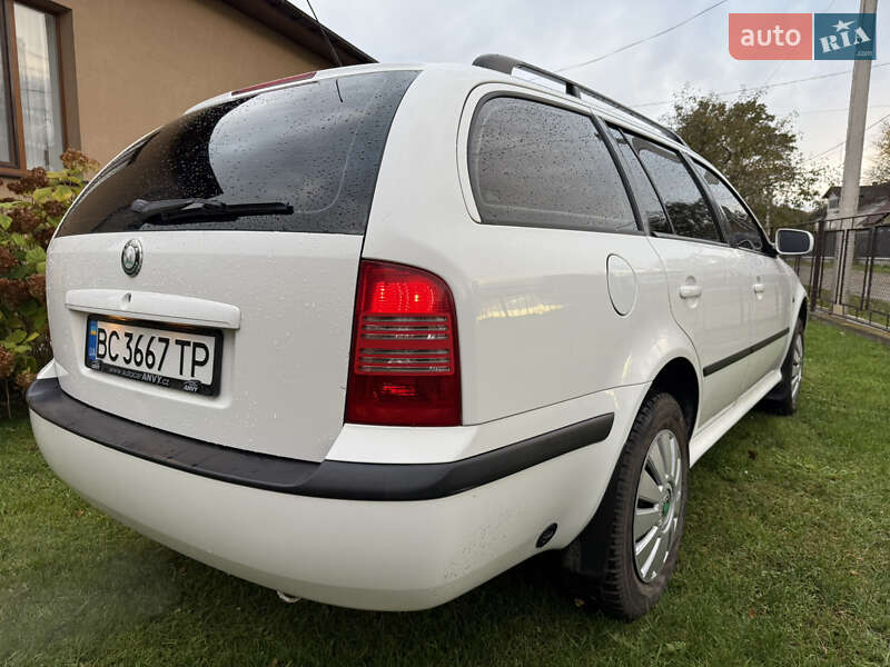 Универсал Skoda Octavia 2008 в 