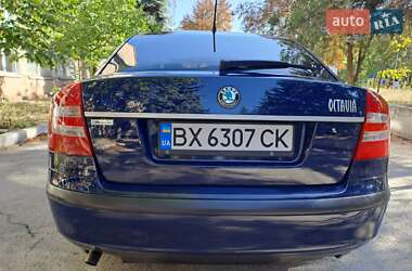 Лифтбек Skoda Octavia 2012 в 