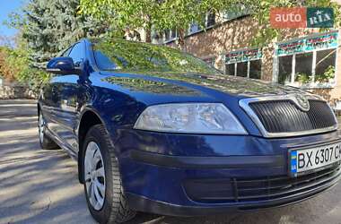 Лифтбек Skoda Octavia 2012 в 