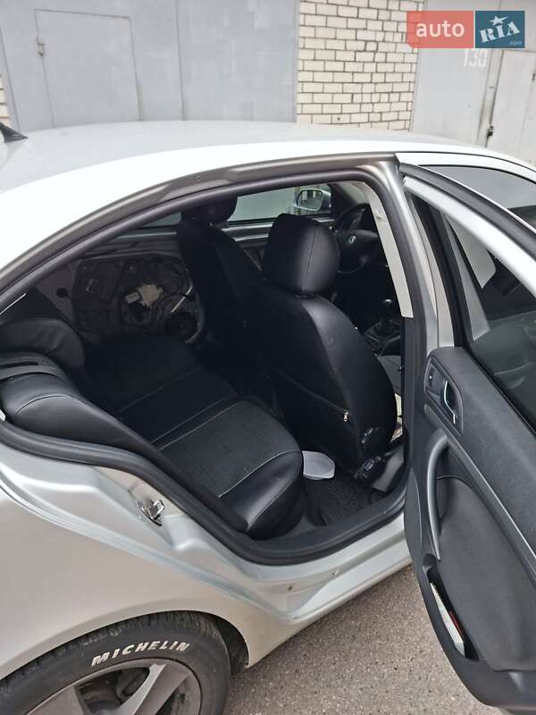 Ліфтбек Skoda Octavia 2008 в Харкові