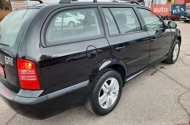 Универсал Skoda Octavia 2009 в 