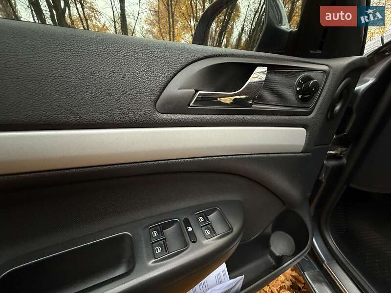 Универсал Skoda Octavia 2011 в Глухове фото 14 Универсал Skoda Octavia 2011 в Глухове
