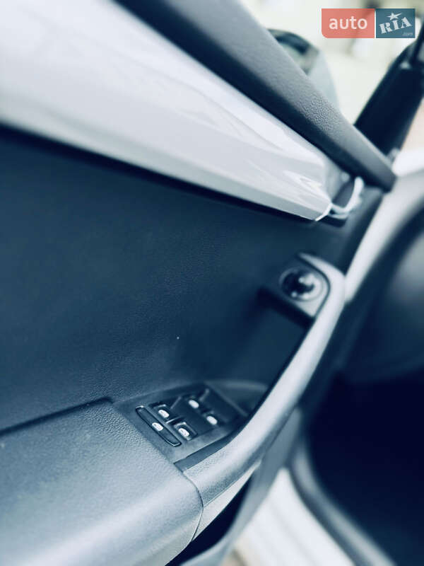 Універсал Skoda Octavia 2016 в Грушево фото 78 Універсал Skoda Octavia 2016 в Грушево