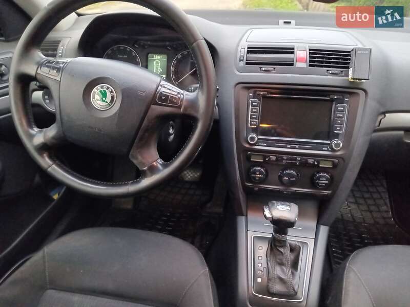 Універсал Skoda Octavia 2007 в Дрогобичі