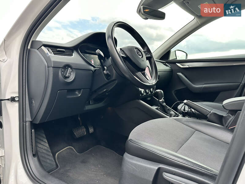 Универсал Skoda Octavia 2019 в Виннице