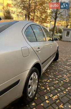 Лифтбек Skoda Octavia 2007 в 