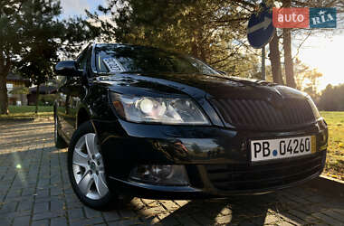 Универсал Skoda Octavia 2010 в 