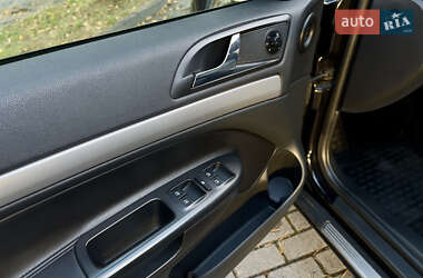 Универсал Skoda Octavia 2010 в 