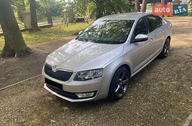 Ліфтбек Skoda Octavia 2016 в Львові