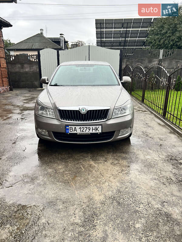 Лифтбек Skoda Octavia 2012 в Знаменке