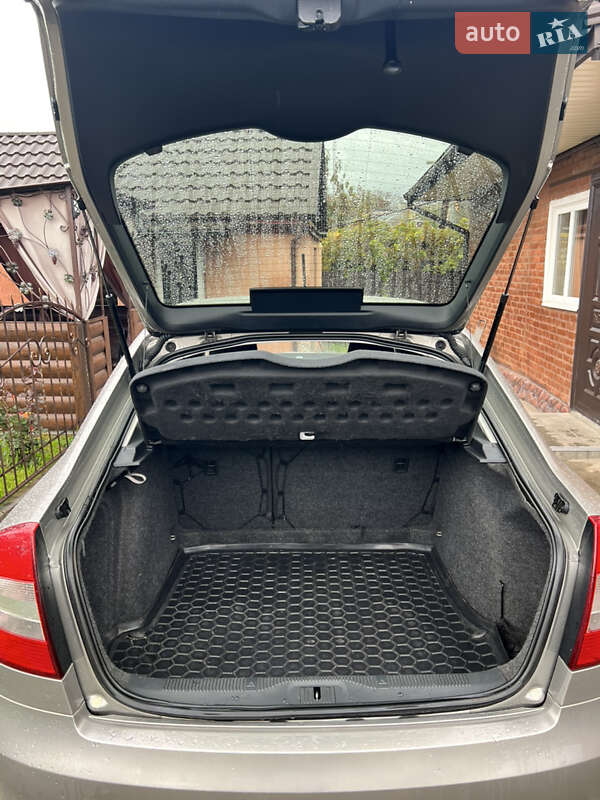 Лифтбек Skoda Octavia 2012 в Знаменке