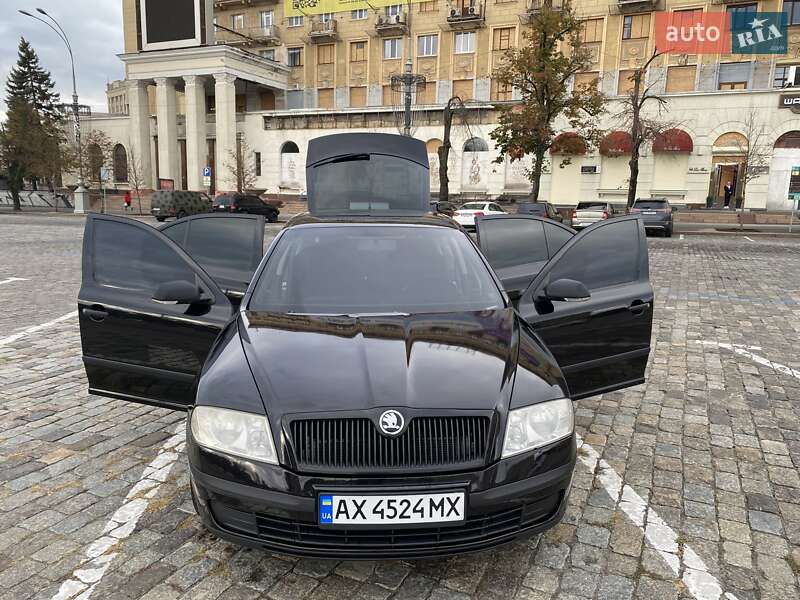 Лифтбек Skoda Octavia 2008 в Харькове
