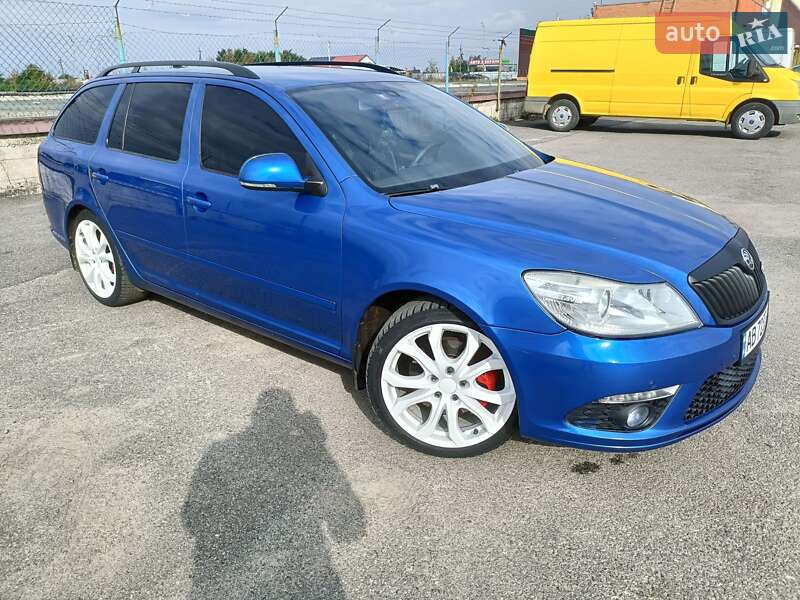 Универсал Skoda Octavia 2010 в Виннице