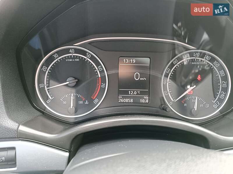 Универсал Skoda Octavia 2010 в Виннице