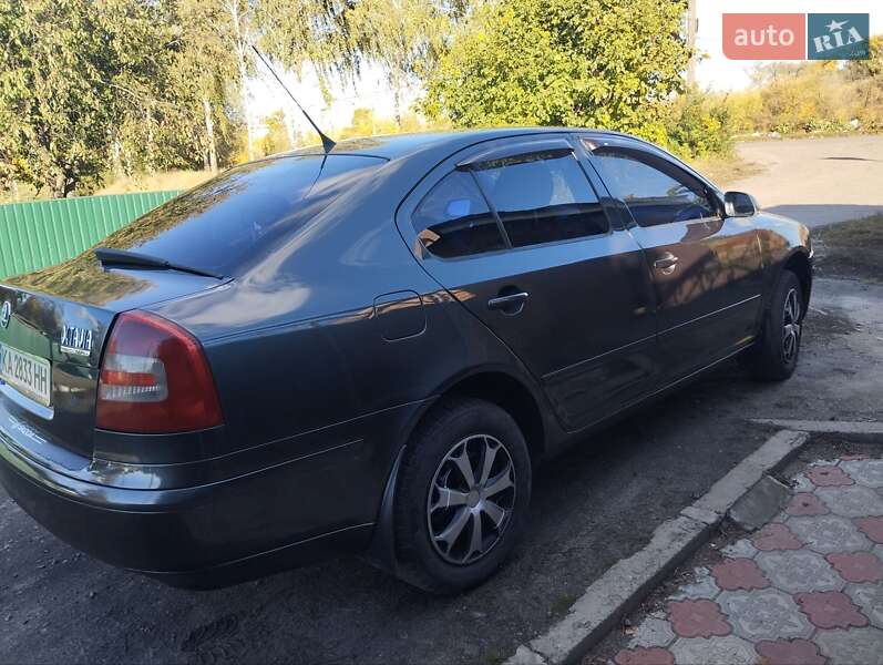 Універсал Skoda Octavia 2008 в Гребінці