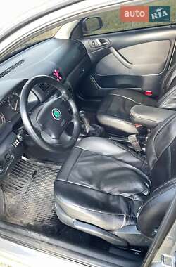 Лифтбек Skoda Octavia 2007 в 