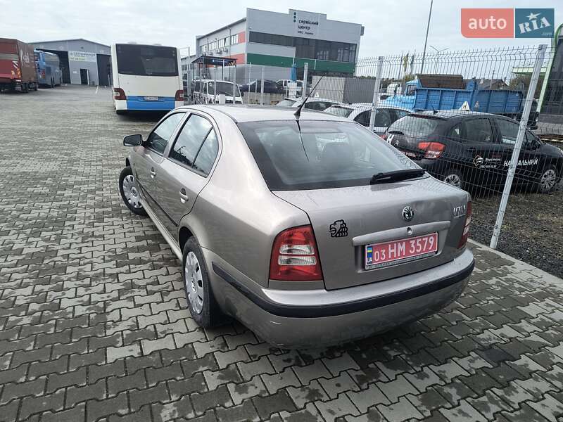 Ліфтбек Skoda Octavia 2009 в Нововолинську фото 4 Ліфтбек Skoda Octavia 2009 в Нововолинську