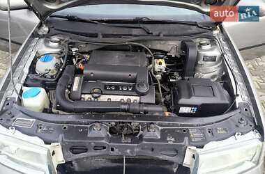 Лифтбек Skoda Octavia 2009 в 