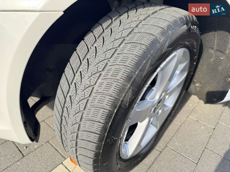 Лифтбек Skoda Octavia 2011 в Мукачево фото 21 Лифтбек Skoda Octavia 2011 в Мукачево