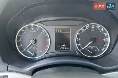 Ліфтбек Skoda Octavia 2011 в  фото 27 Ліфтбек Skoda Octavia 2011 в