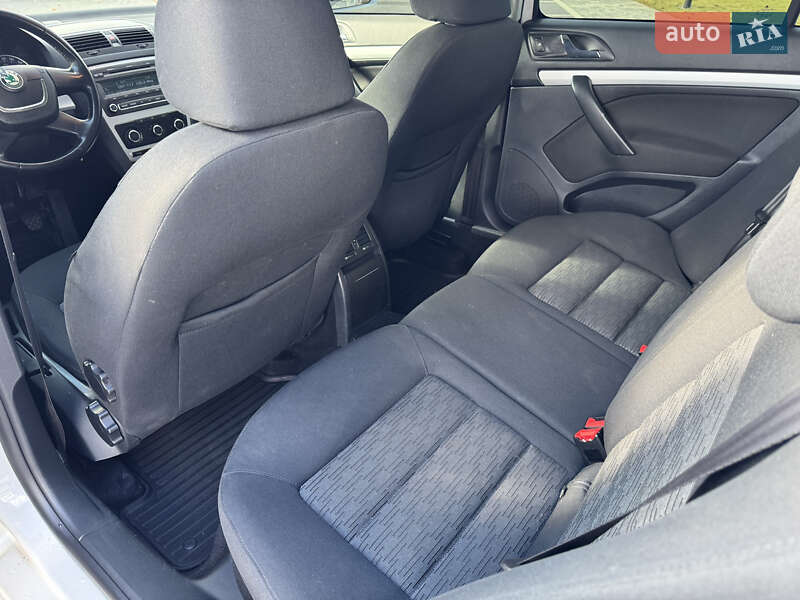 Лифтбек Skoda Octavia 2011 в Мукачево фото 41 Лифтбек Skoda Octavia 2011 в Мукачево
