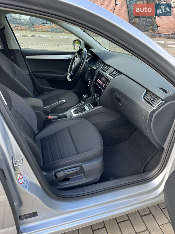 Универсал Skoda Octavia 2020 в Луцке фото 30 Универсал Skoda Octavia 2020 в Луцке